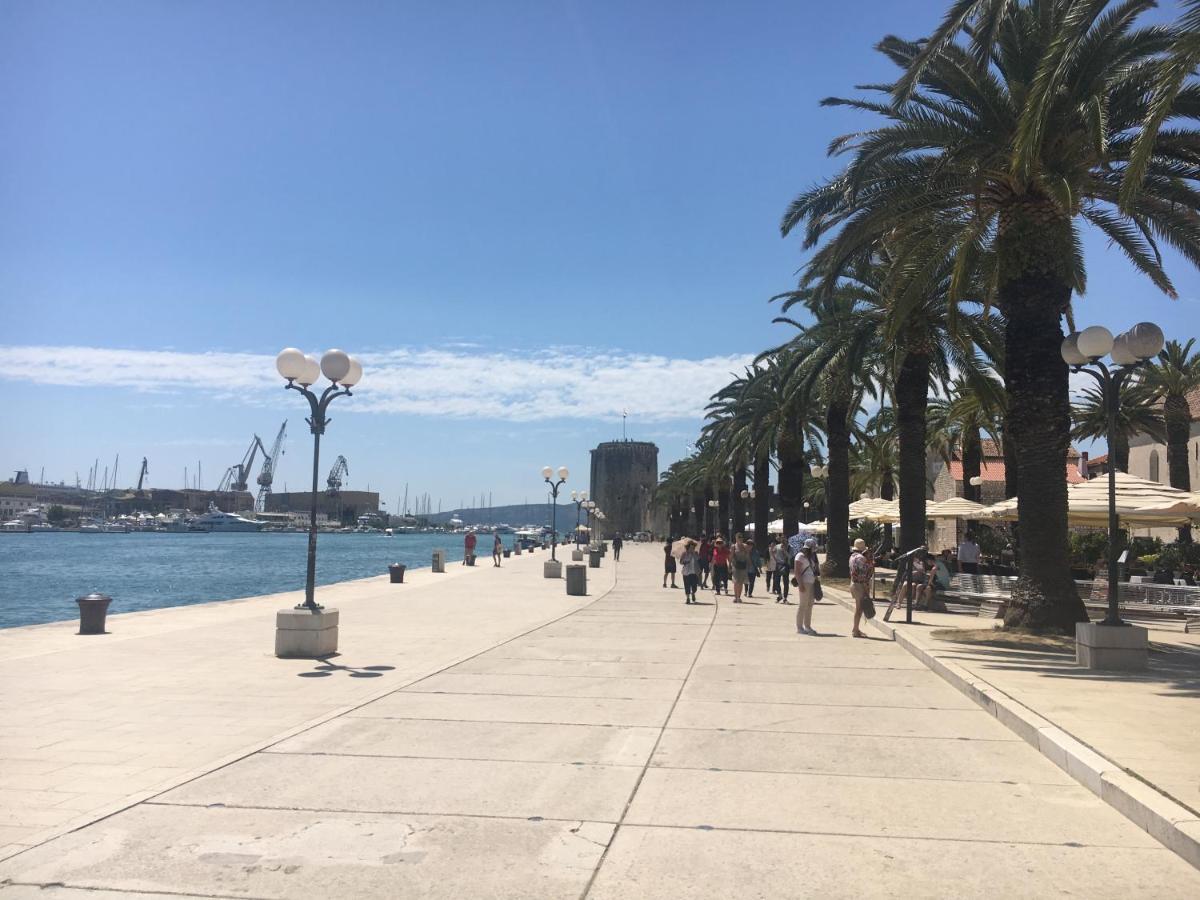 Blue Shell Trogir Apartment Exterior foto